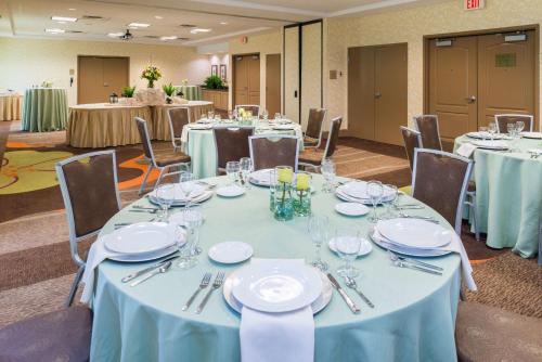 hilton garden inn charlottesville