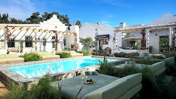 The Grand Hotel Robertson,Robertson>>Cape Town,4 star