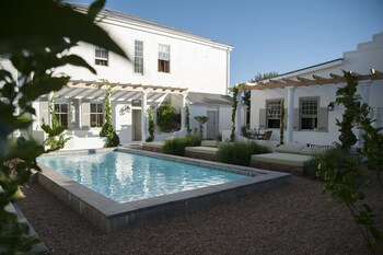 The Grand Hotel Robertson,Robertson>>Cape Town,4 star