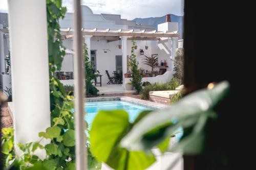 The Grand Hotel Robertson,Robertson>>Cape Town,4 star