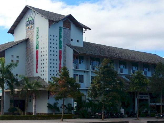 sepon hotel