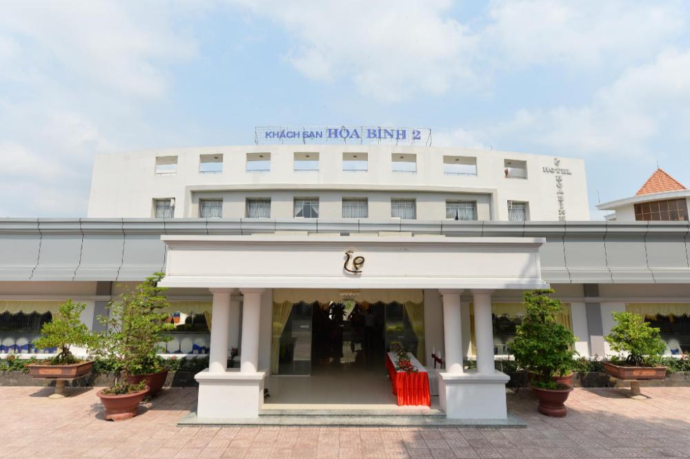 hoa binh 2 hotel