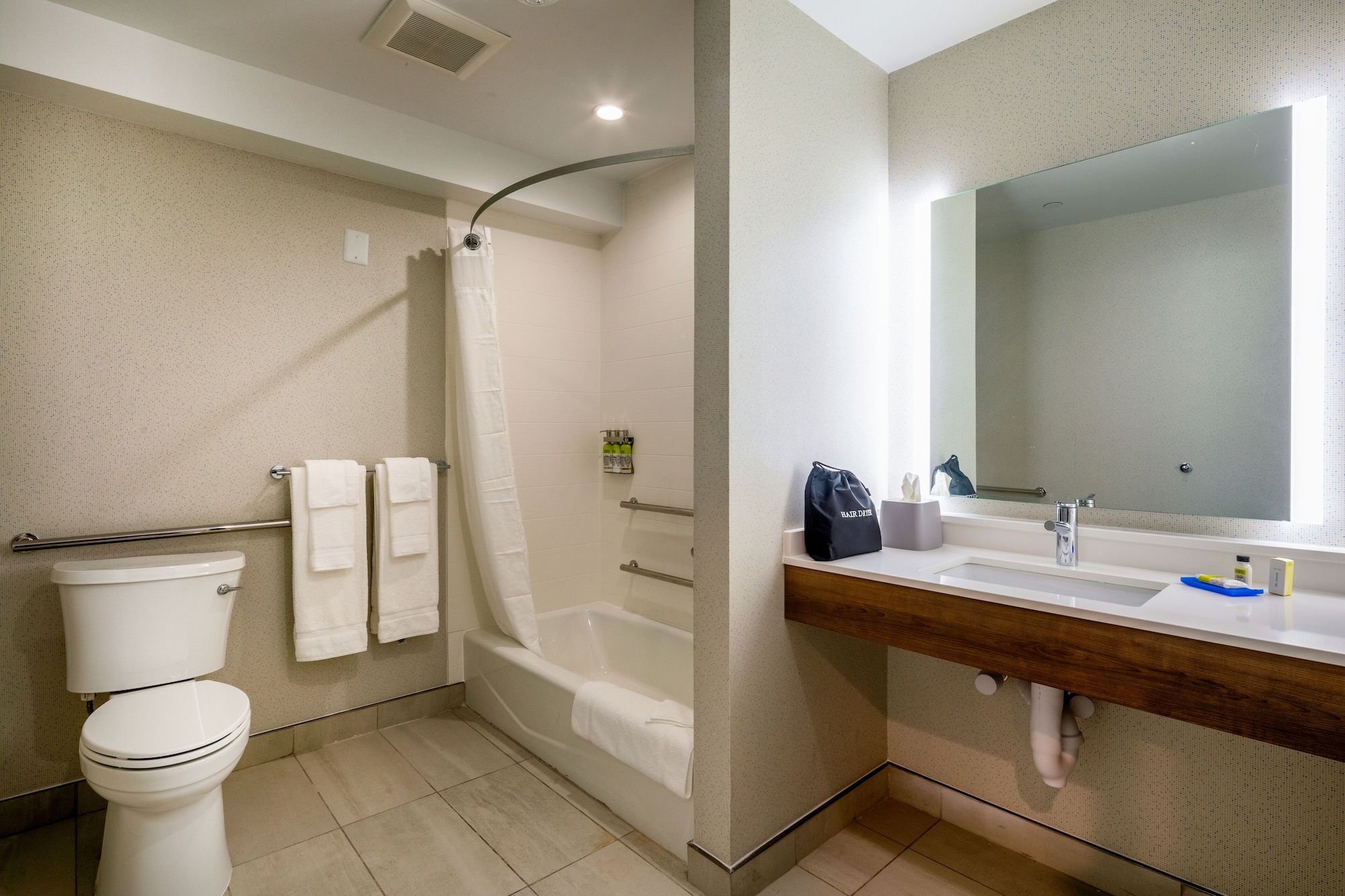 holiday inn express and suites chatsworth by ihg