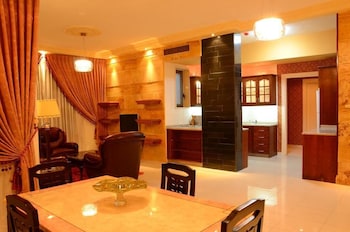 jad hotel suites