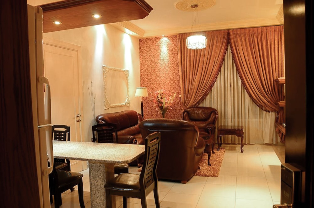 jad hotel suites