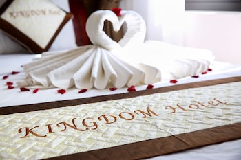 kingdom danang hotel
