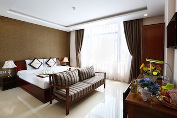 kingdom danang hotel