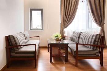 kingdom danang hotel