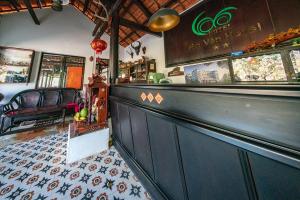 ven ven hotel ho coc