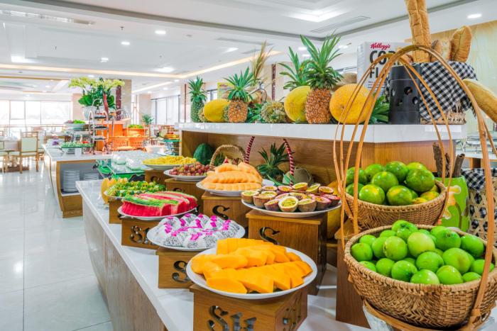 serene beach hotel danang