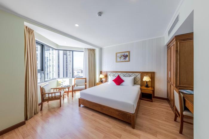 serene beach hotel danang