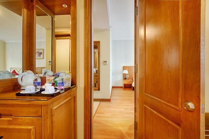 serene beach hotel danang