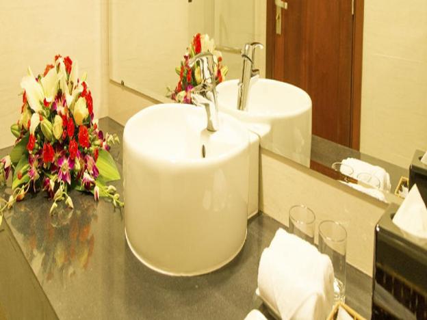 danang han river hotel