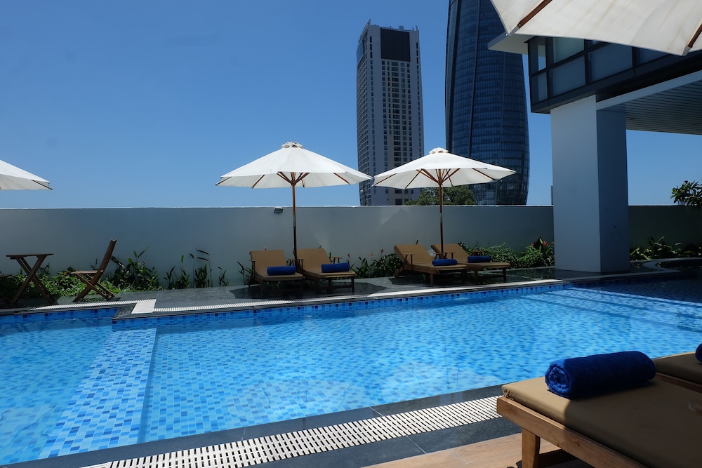 danang han river hotel