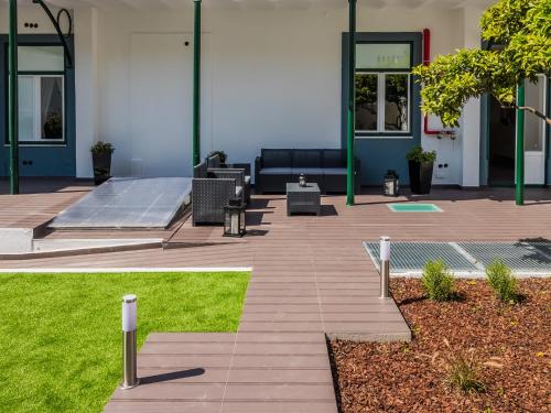 vila garden guesthouse