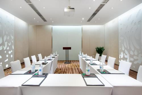 holiday inn express chengdu gulou by ihg