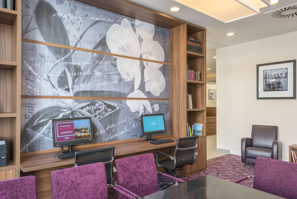 hampton by hilton hamburg city centre