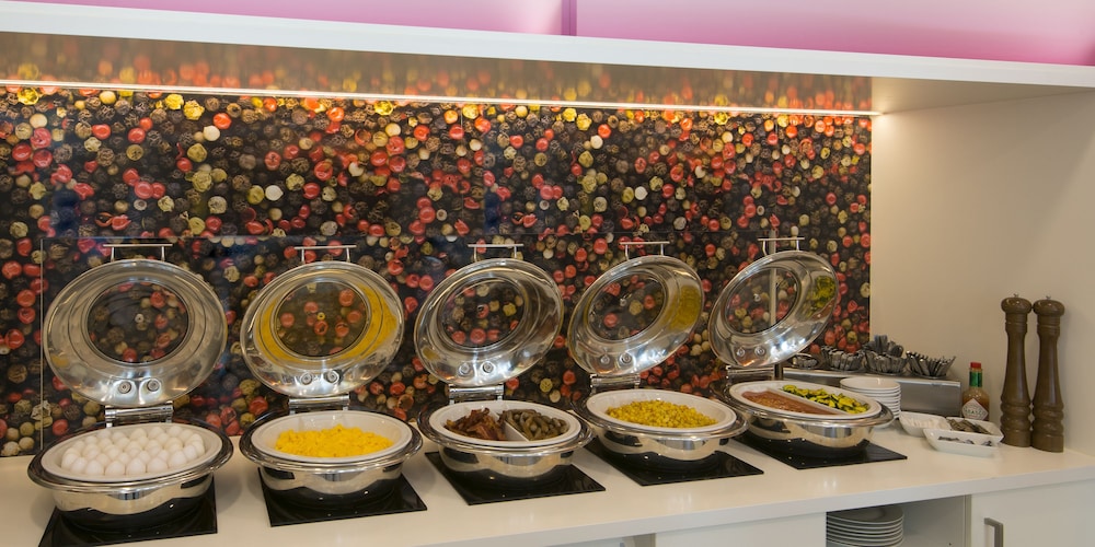 hampton by hilton hamburg city centre