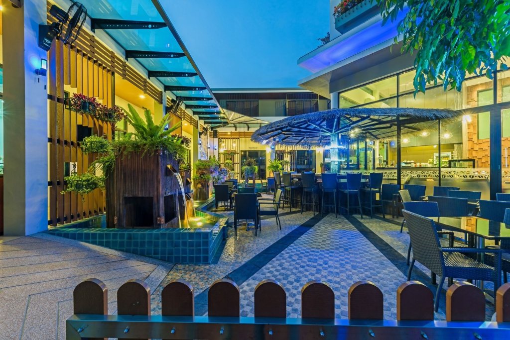 chalong miracle lakeview resort and spa