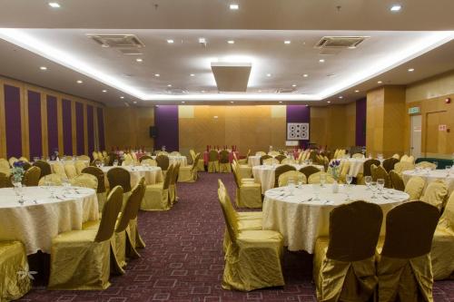 hotel seri malaysia kepala batas