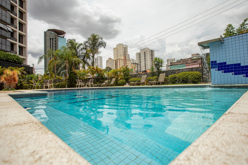 plaza inn small town flat