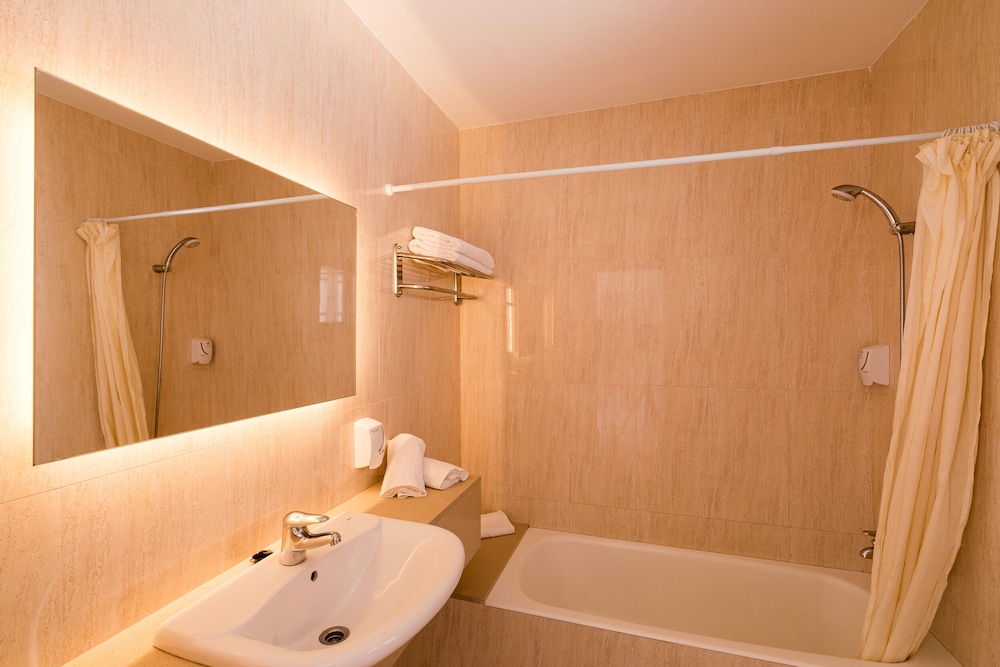 vistamar i mc apartaments ibiza