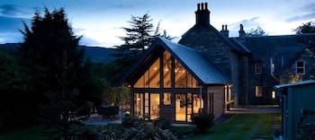 craigatin house and courtyard adults only