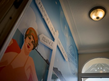 channel view guest house