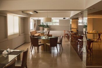 vip hotel