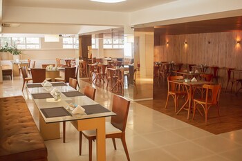 vip hotel