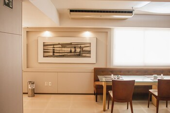 vip hotel