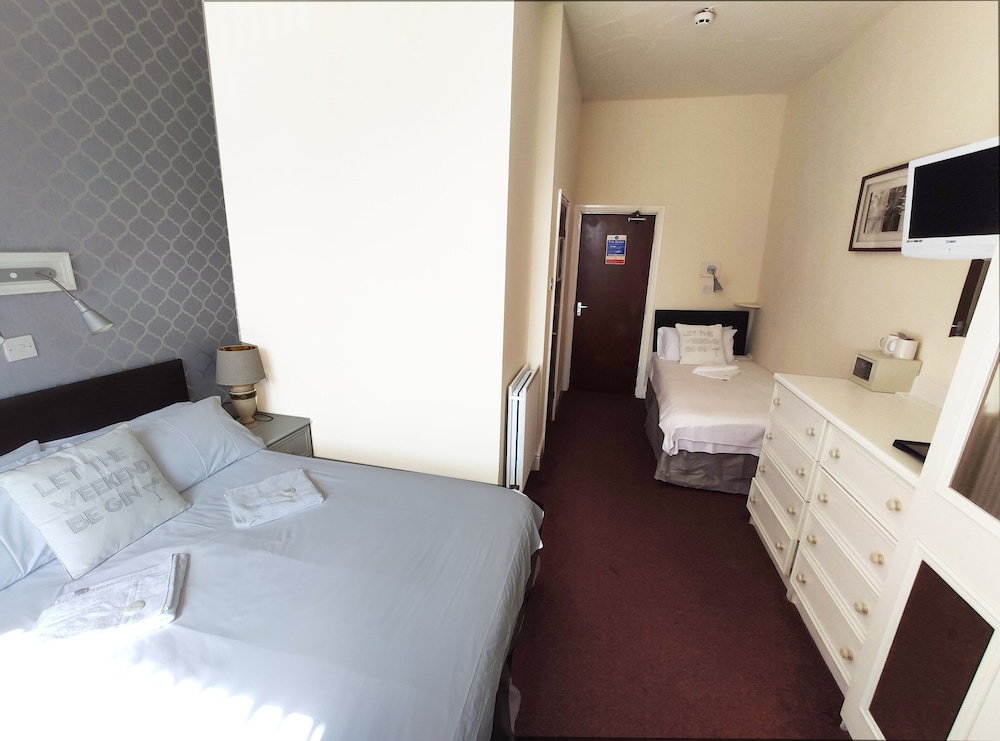 the mardi gras adults only