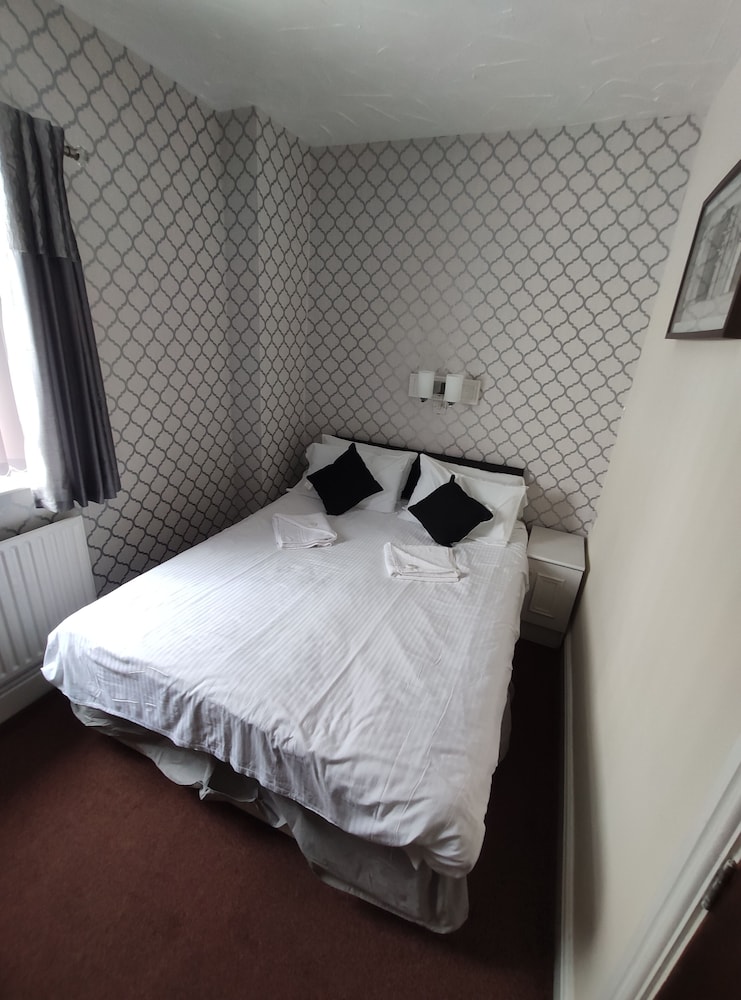 the mardi gras adults only