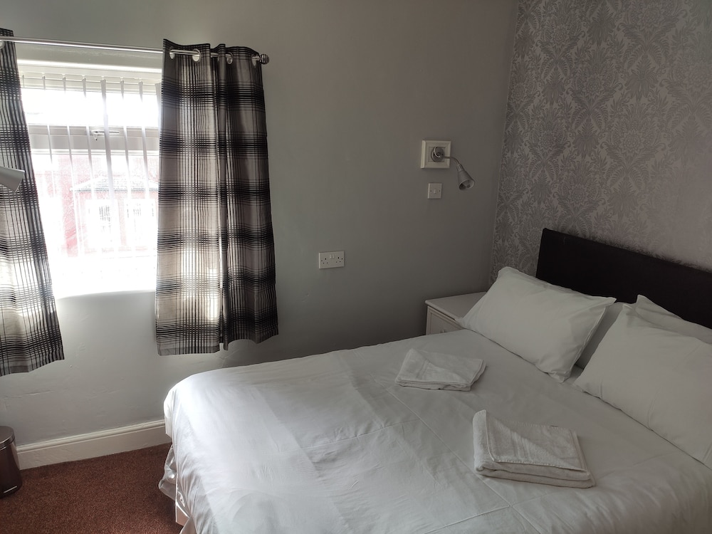 the mardi gras adults only