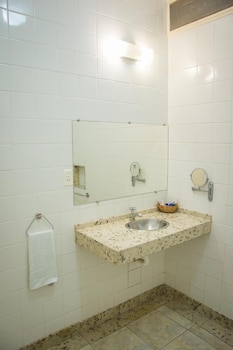 grande lago hotel gastronomia bar