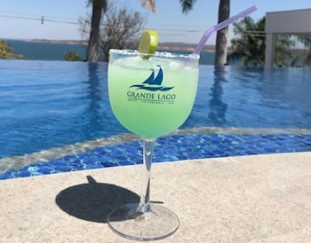 grande lago hotel gastronomia bar