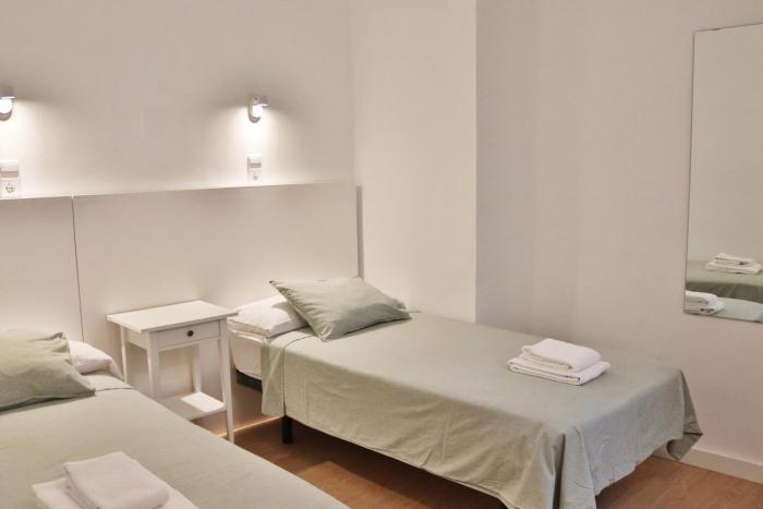 hostal la zona