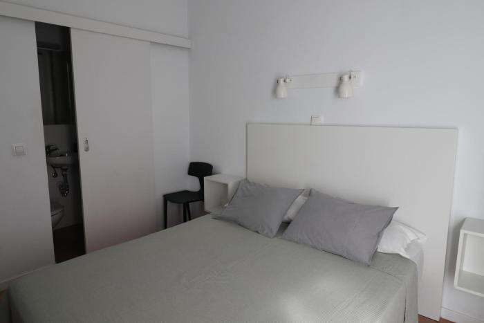 hostal la zona