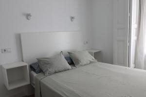 hostal la zona