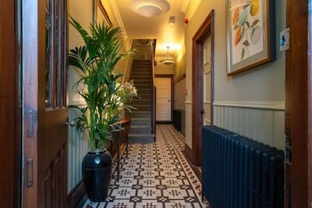 hotel victoria