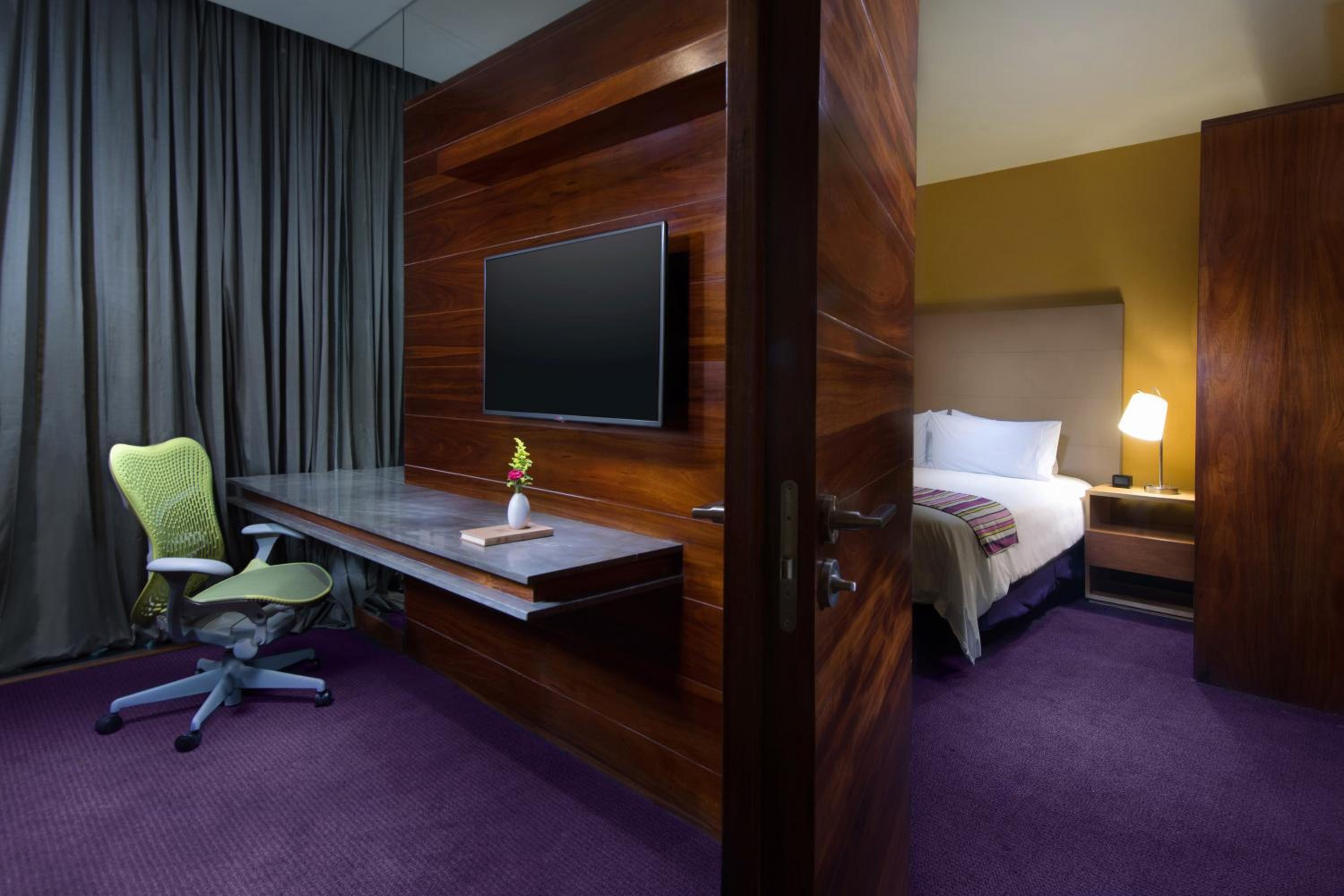 hilton garden inn monterrey airport