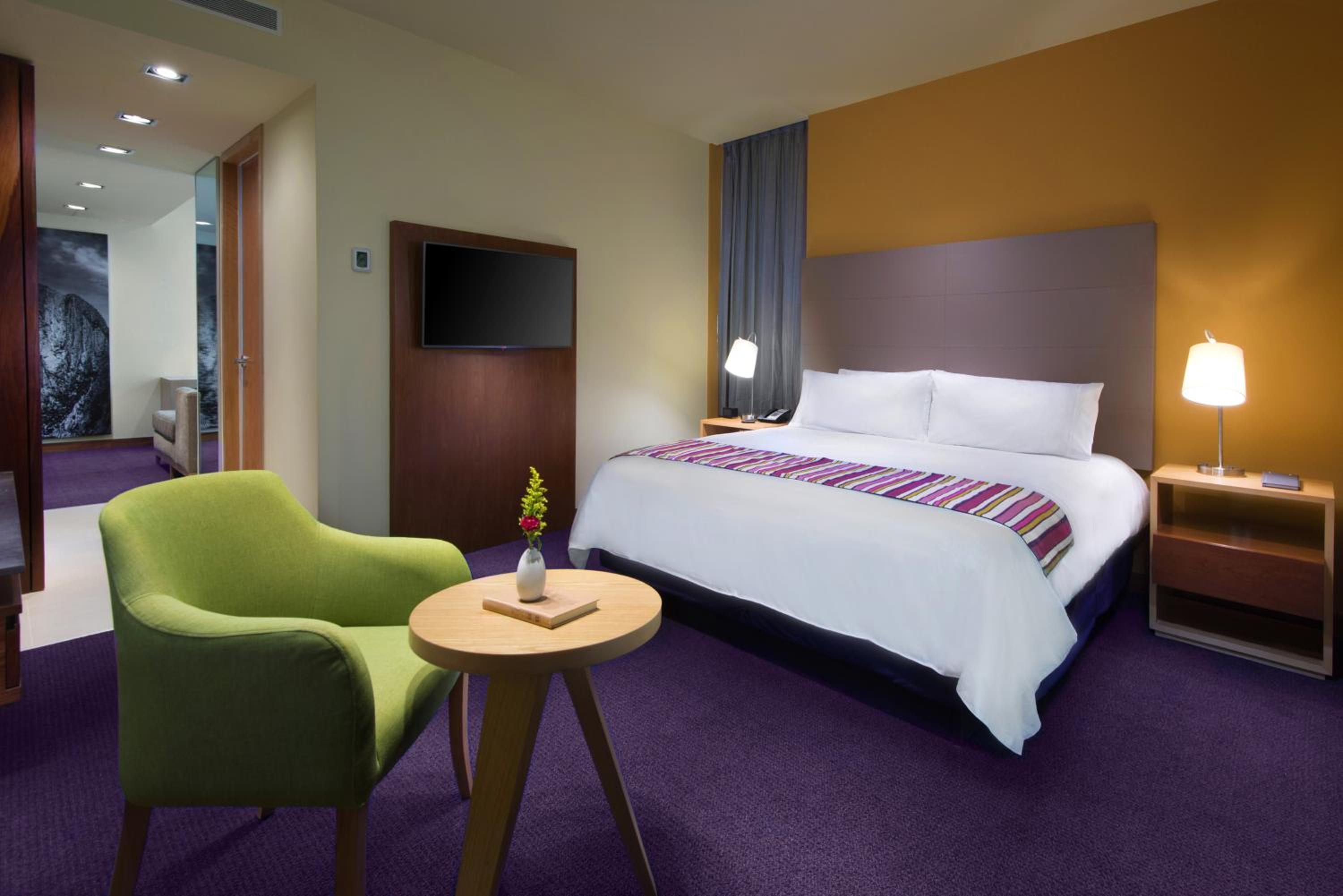 hilton garden inn monterrey airport