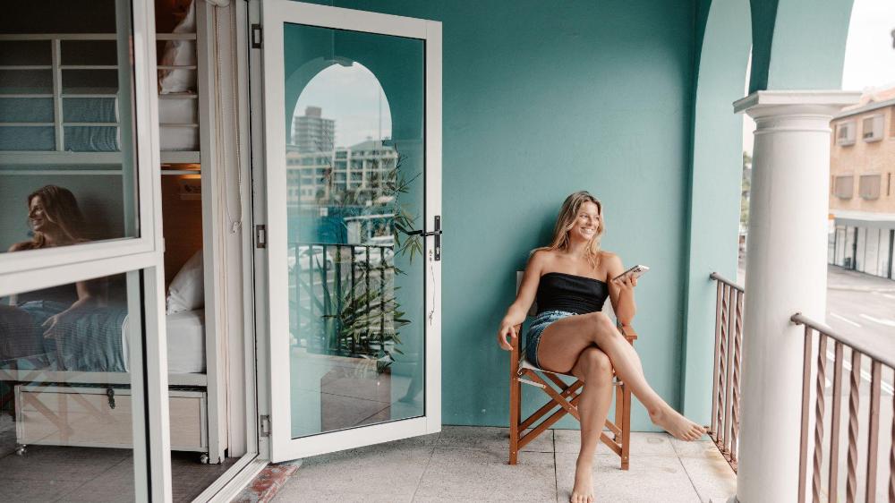 stoke beach house hostel