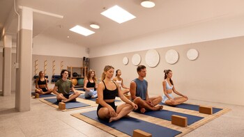 stoke beach house hostel