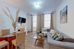 park lane apartments clarges st