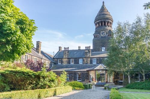 hinsley hall