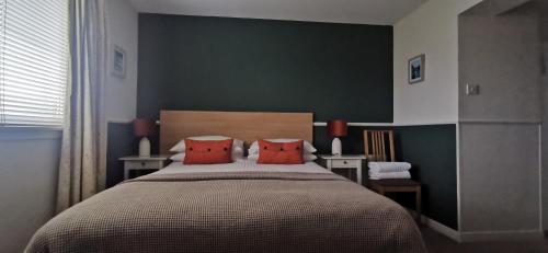 hazeldene guest house