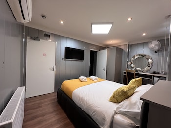 the commongate hotel