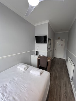 the commongate hotel