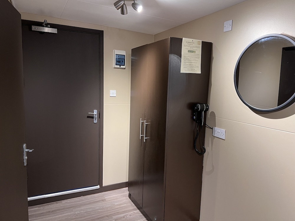 the commongate hotel